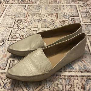 Target cream loafers size 8